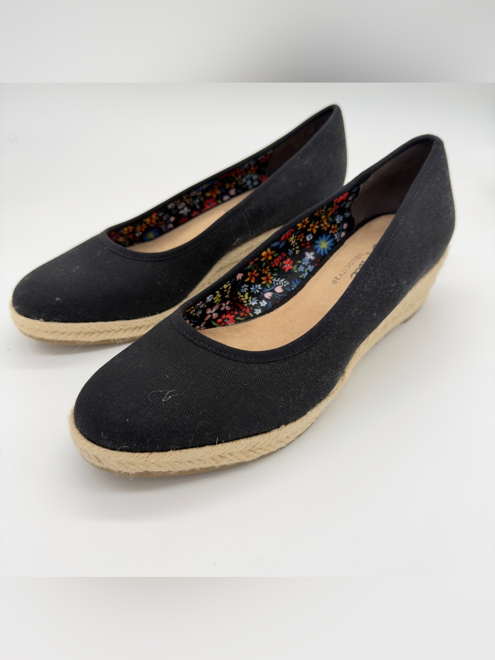 Life Stride Black Canvas Espadrille Wedge Flats with Floral Lining